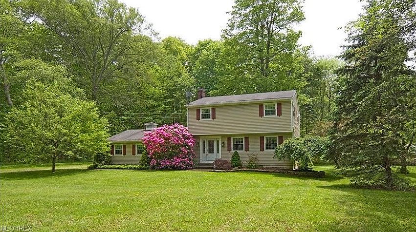1st image of 14685 Maplewood Dr
