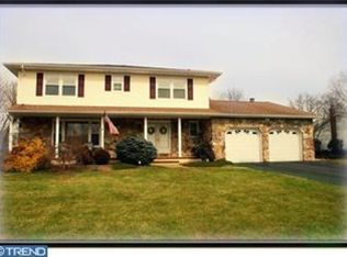 12 Peter Rafferty Dr, Hamilton Square, NJ 08690