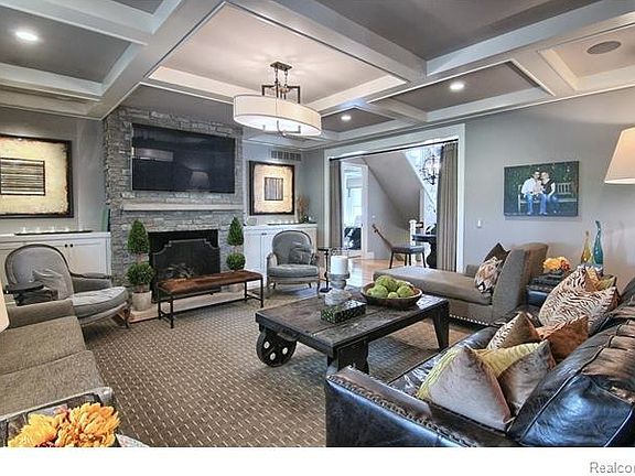 5th image of 1414 Maryland Blvd