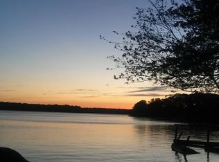 30 Thibault Ln, Tiverton, RI 02878