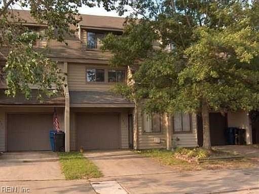 1st image of 3852 Chimney Creek Dr