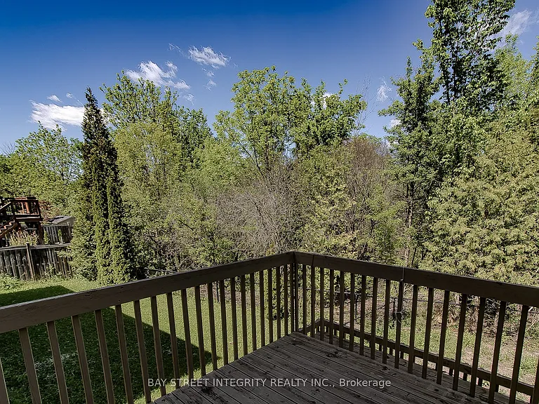 110 Holly Dr — Photo 19