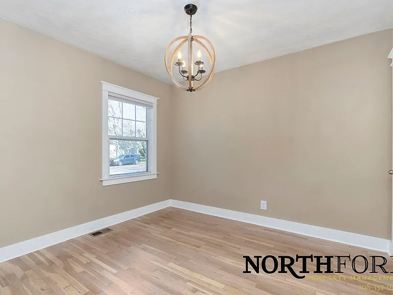 208 N 18th St — Photo 5