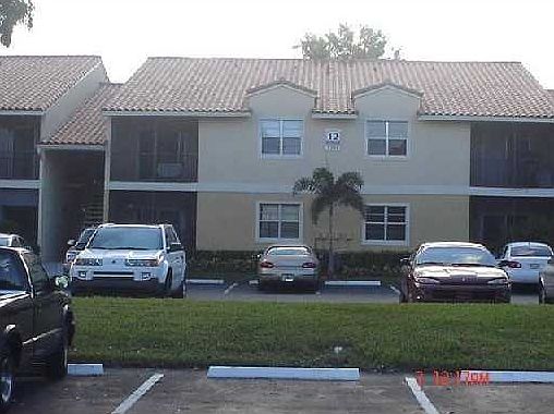 3rd image of 1253 SW 46th Ave APT 1604