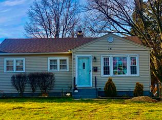 36 S Wisconsin Ave, Addison, IL 60101