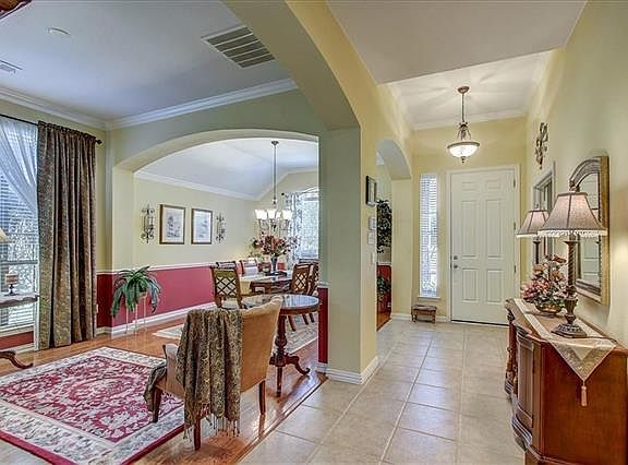4th image of 2608 Wilderness Dr