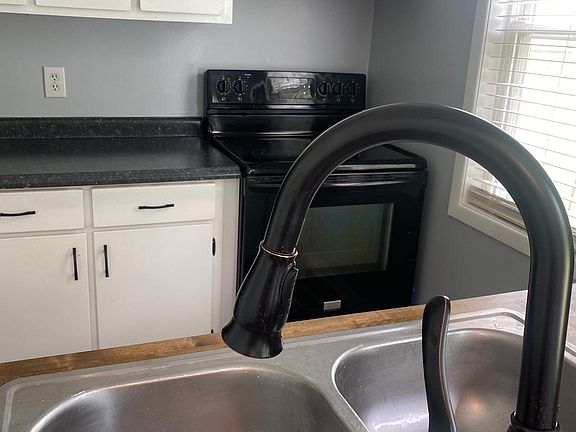 2nd image of 306 W Vermontville Hwy #306