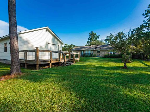 5th image of 567 Longleaf Dr E