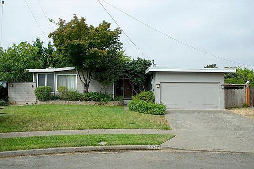 1st image of 2347 Joanne Cir