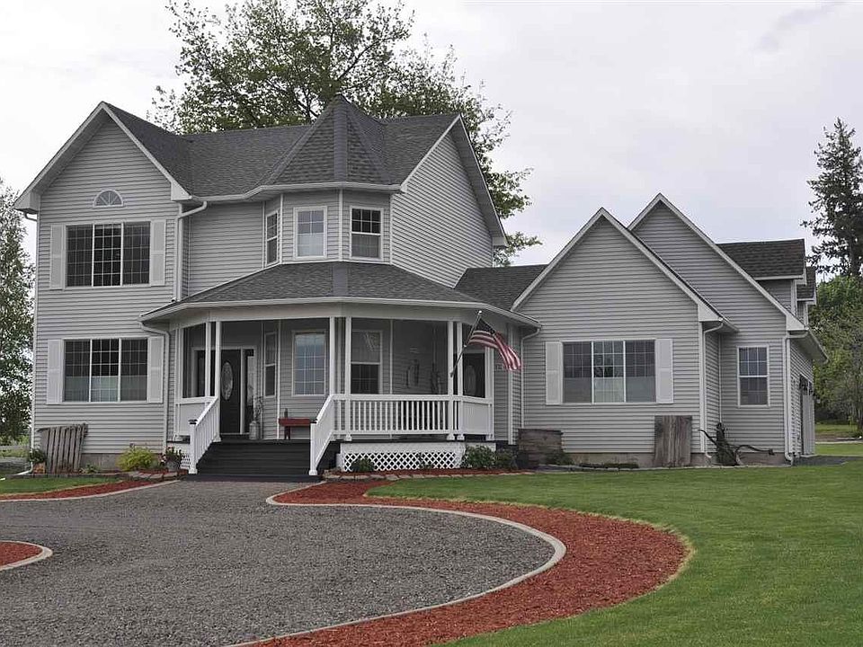 1st image of 709 W Rednour St