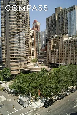 Rented by Compass | media 25