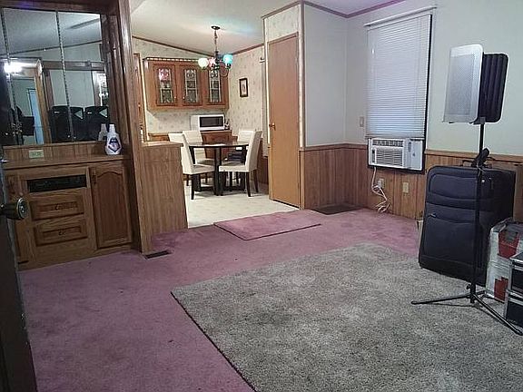 3rd image of 5431 NE 35th St Lot 100