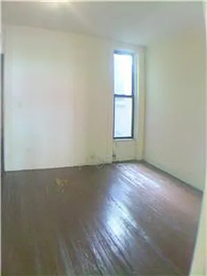 Rented by Oxford Property Group | media 17