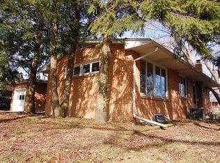 1408 S Grove St, Urbana, IL 61801