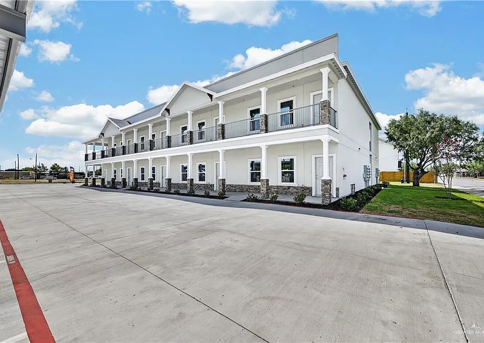 220 W Vfw Ave #11