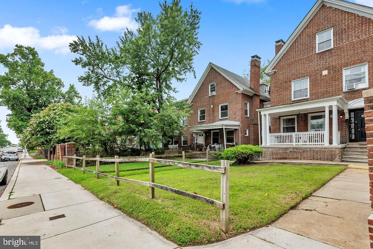 2 bed, 1.0 bath, 1050 sqft, $1,400 — Photo 4
