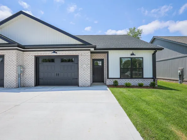 805 Violet Ct, Paducah, KY 42001