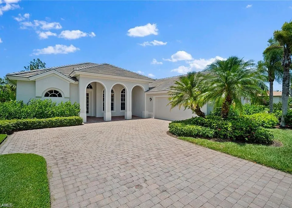8884 Mustang Island Cir