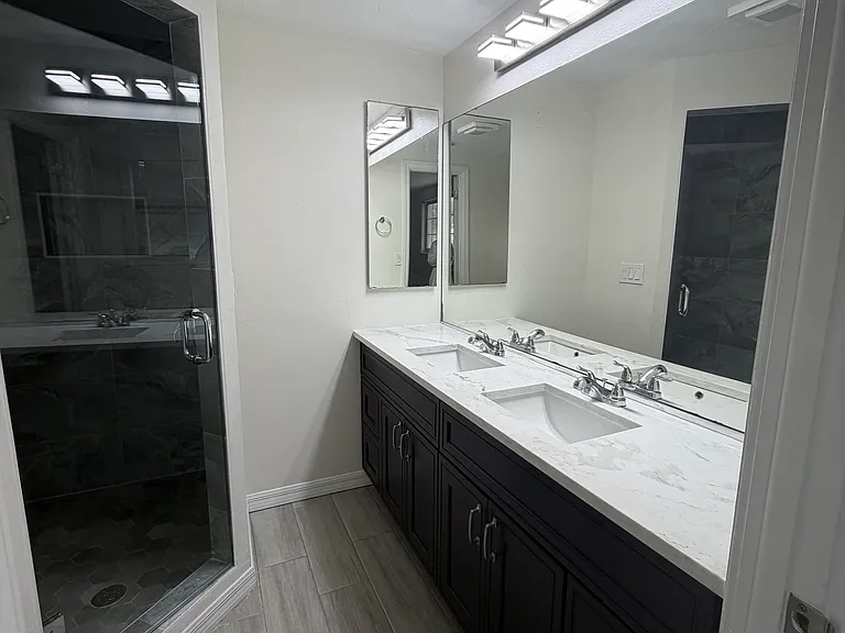 Magellan Dr — Photo 11