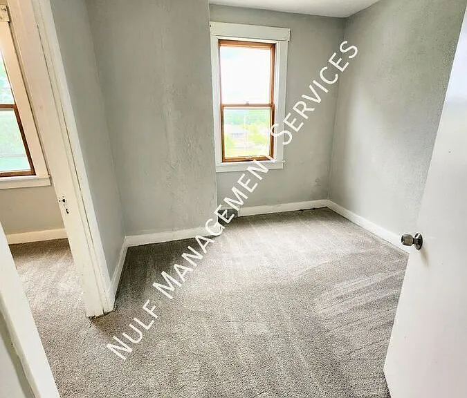 2937 Chester St — Photo 7