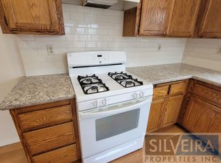 715 W Alvin Ave UNIT B, Santa Maria, CA 93458