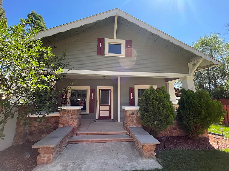 15 Wolfe Ave — Photo 43