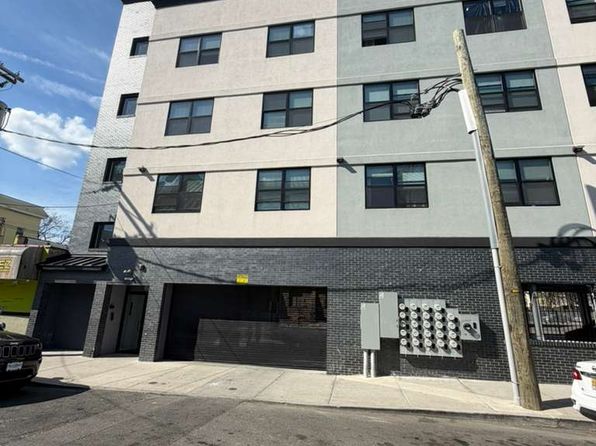127 16th Ave #308