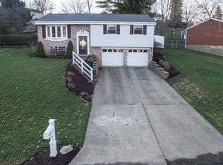1024 Fiddleback Dr, Mc Kees Rocks, PA 15136