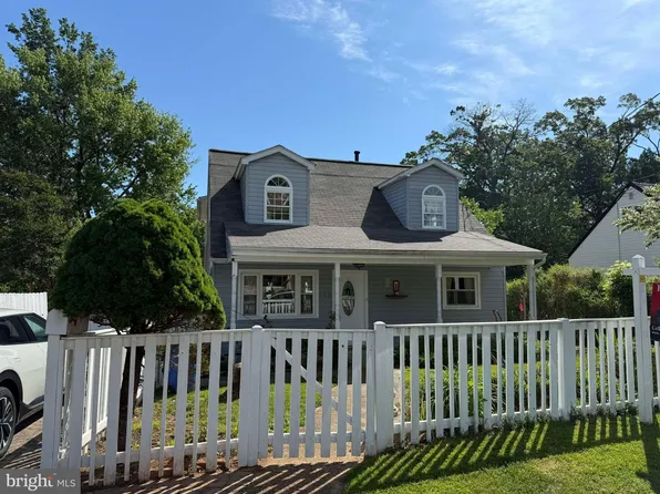 108 Tremont St, Manassas Park, VA 20111