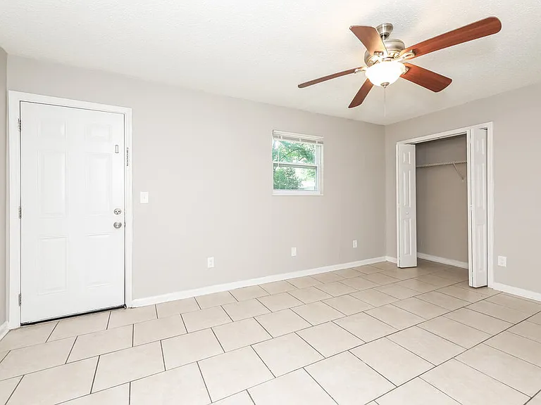 9956 Somerset Grove Ln — Photo 9