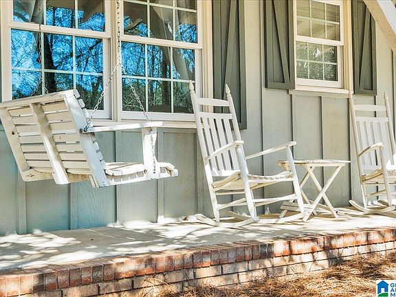 4th image of 1069 Liberty Rd