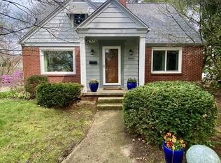 3008 Pemberton Dr, Toledo, OH 43606