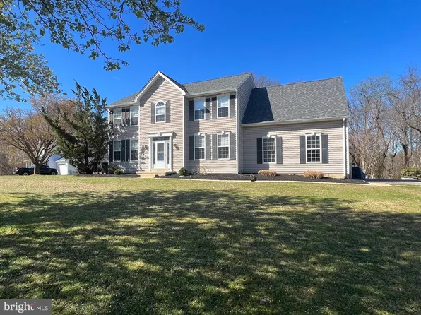 965 Cat Bird Ln, Owings, MD 20736