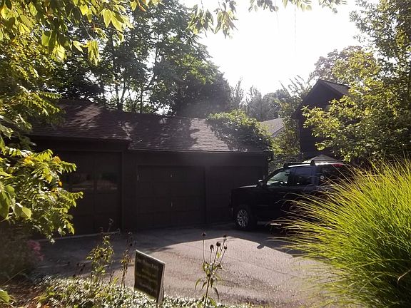 2nd image of 1208 Linwood Ave