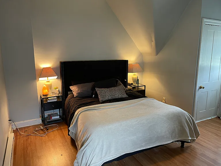 6024 Wayne Ave #3A — Photo 3