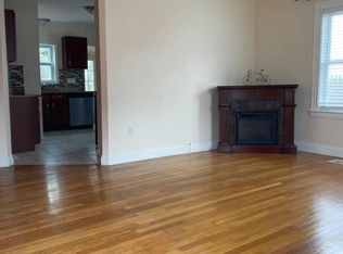 14 Spring Ct, Woburn, MA 01801