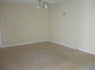 862 SW 120th Way, Davie, FL 33325