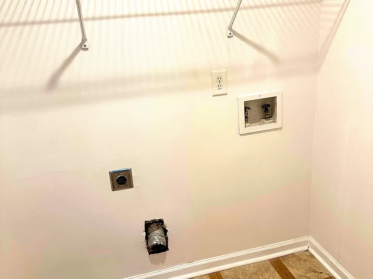Downstairs Laundry Area