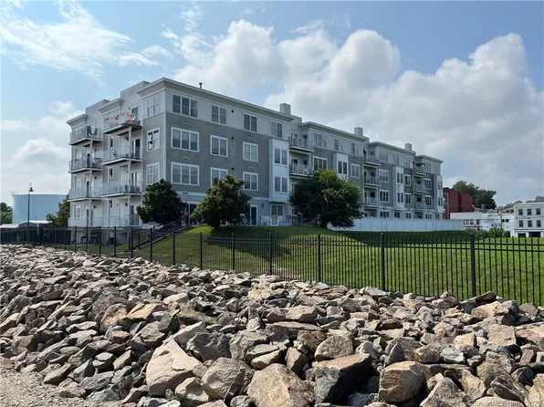 400 Bank Street #205, New London, CT 06320