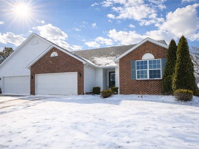 10344 Sudbury Cir NW, North Canton, OH, 44720