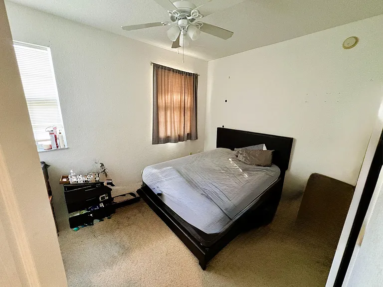 721 NW 42nd Ave — Photo 14