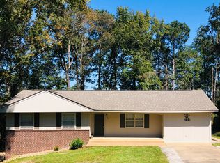 964 Lamberth Rd, Alexander City, AL 35010