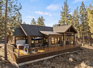 16892 Royal Coachman Dr, Sisters, OR