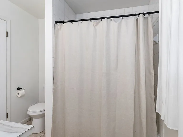 118 Rustwood St — Photo 4