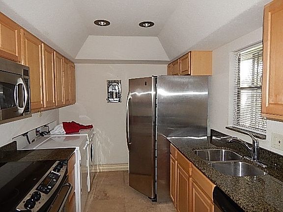 4th image of 4370 Aqua Vista Dr