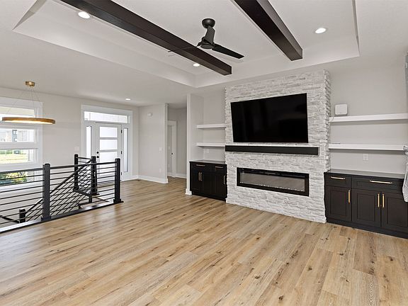 5th image of 5535 147th St