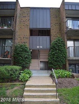 1st image of 4414 Island Pl APT 303