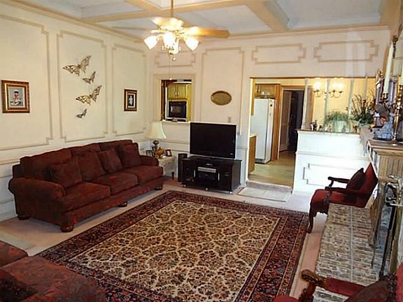 5th image of 2457 Stonegate Dr N
