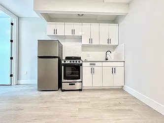 102 Ralph Avenue, #4F