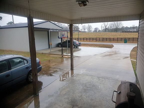 3rd image of 5300 County Road 113